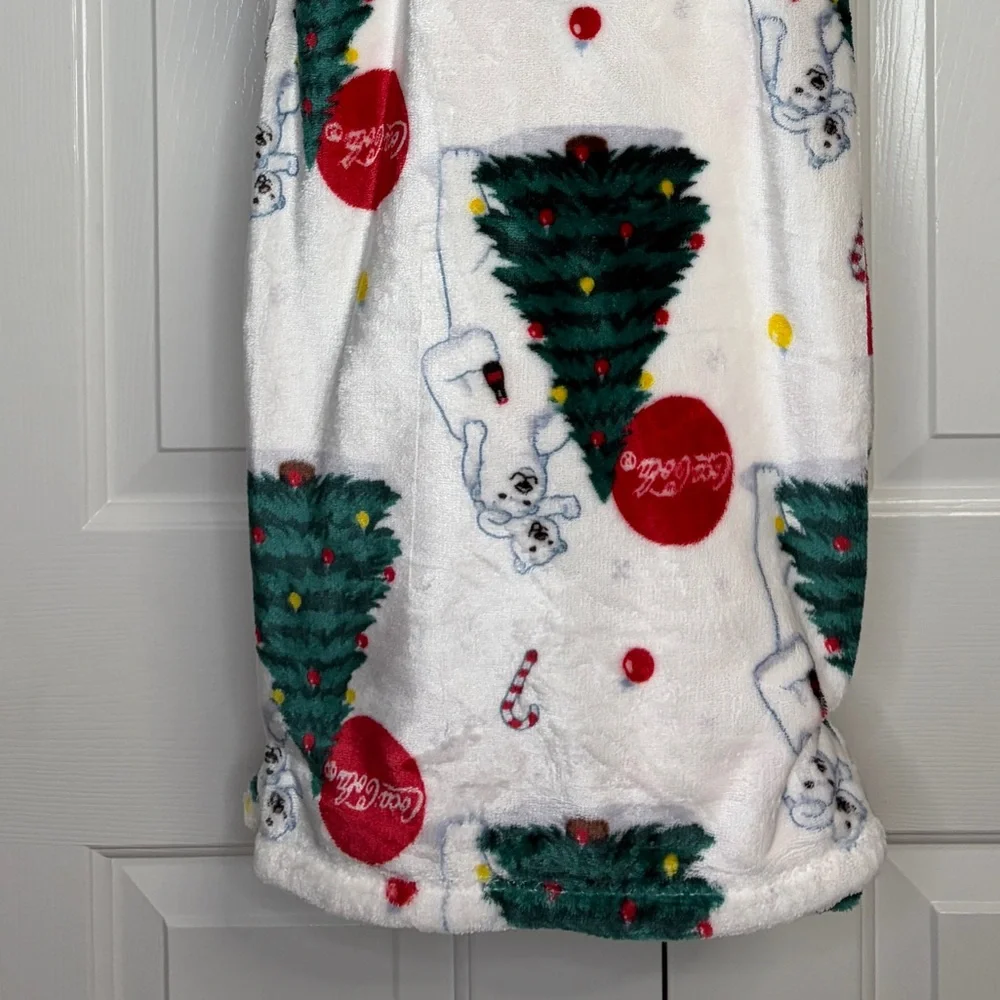 Coca Cola Classic Polar Bears Throw Blanket - Velvet Soft
